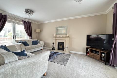 5 bedroom detached house for sale, Campanula Close, Abington Vale, Northampton NN3