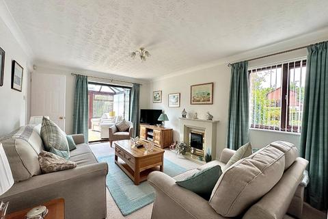 14 Grangewood, Northampton, NN4 0QN