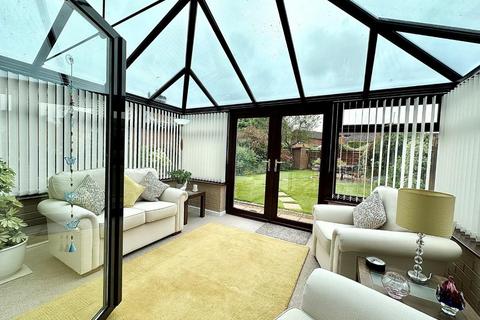 14 Grangewood, Northampton, NN4 0QN