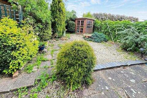 2 bedroom detached bungalow for sale, Sutcliffe Drive, Harbury, Leamington Spa