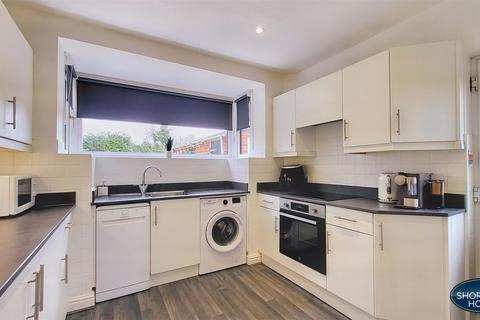 3 bedroom semi-detached house for sale, Hinckley Road, Walsgrave, Coventry, CV2 2ES