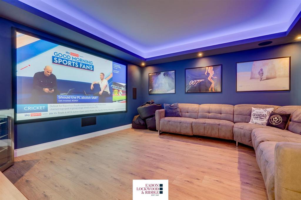 Lounge1 Cinema 1 Room