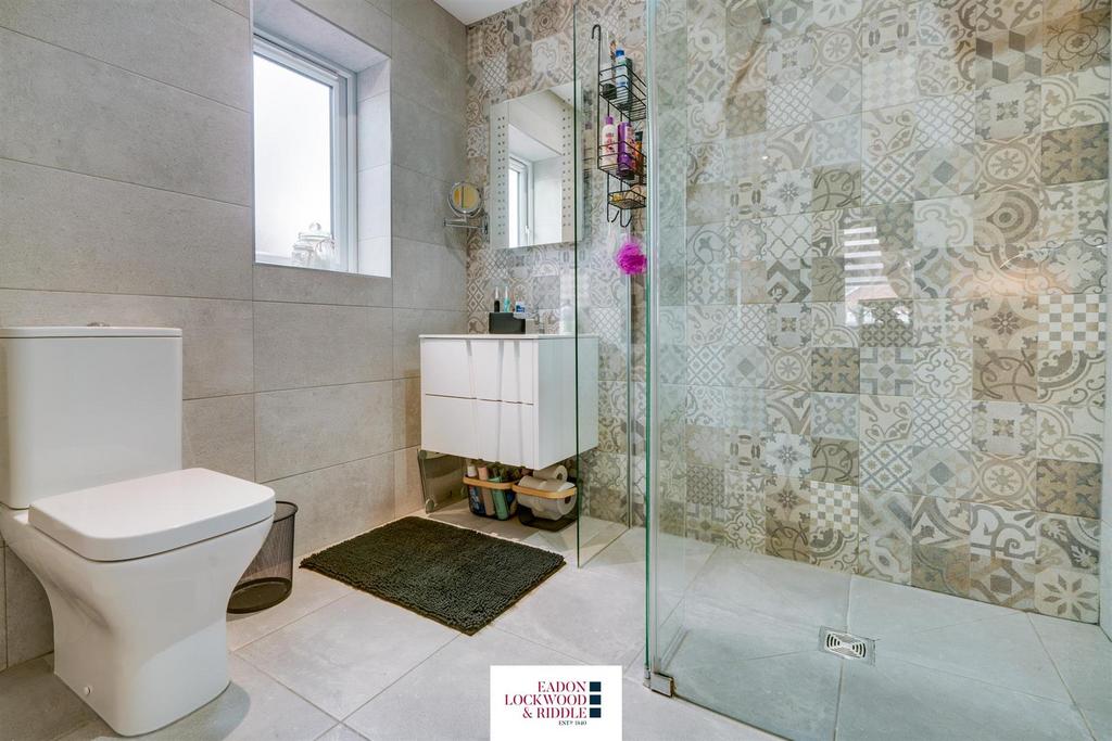 Bedroom 1- Ensuite