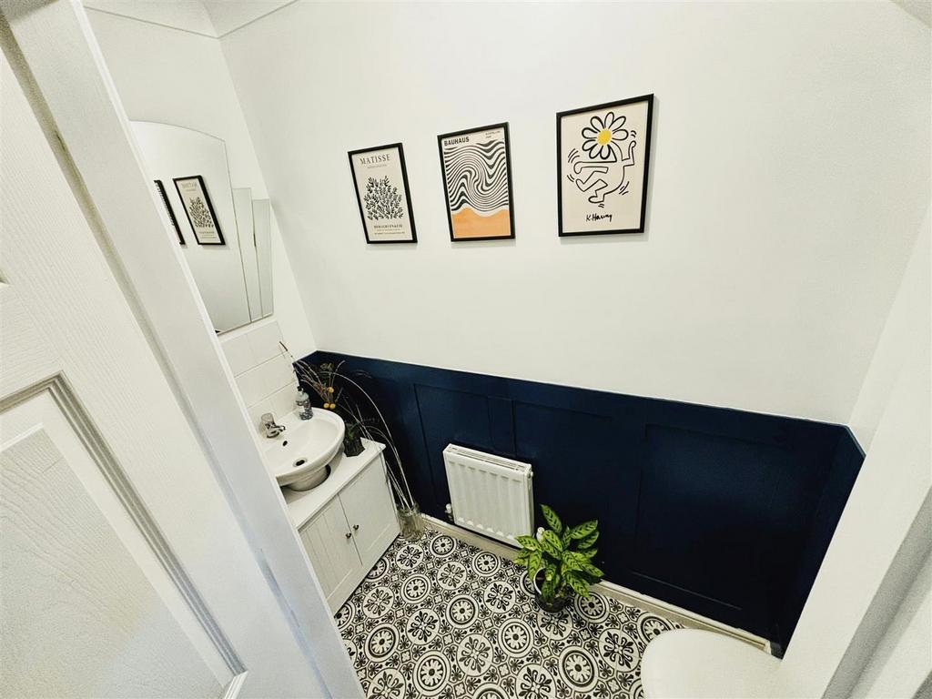 Cloakroom.jpg