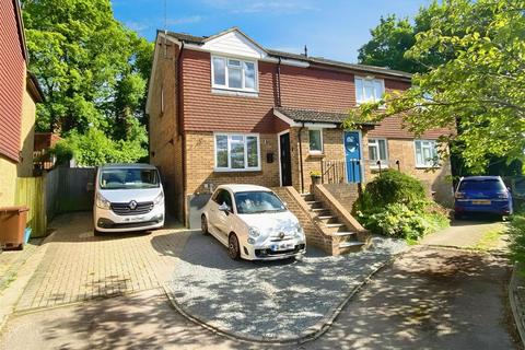 3 bedroom semi-detached house for sale, Romney Road, Chatham