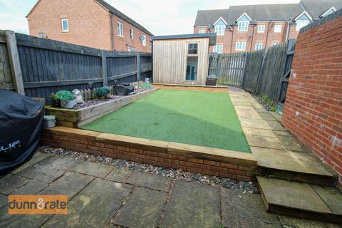1 Bullhurst Close, Stoke-on-trent, ST6 8FG