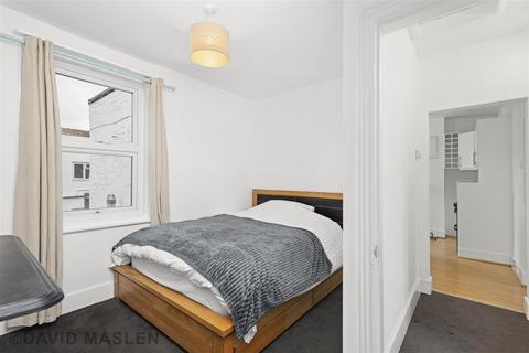 3 Bembridge Street, Brighton, BN2 3LN