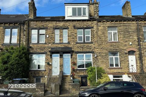 4 bedroom terraced house for sale, Cavendish Road, Idle, Bradford