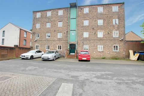 3 bedroom property for sale, Eastgate, Louth LN11