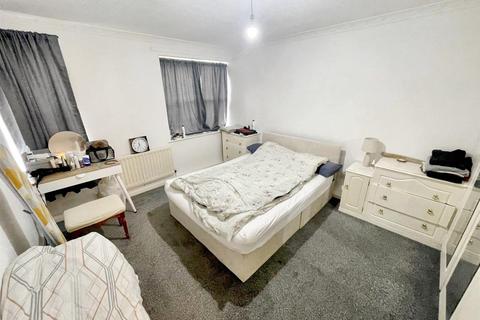 2 bedroom apartment for sale, Lumley Close, Washington NE38