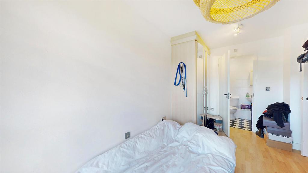 Flat 22, Bamboo Court - De1qz Ilg Ur Aot Lcf W6e Y.jpg