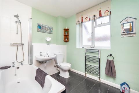 28a Lower Road, Sutton, SM1 4QW
