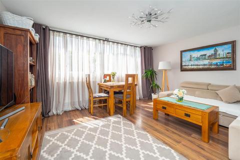 45 Lodge Road, Wallington, SM6 0TZ