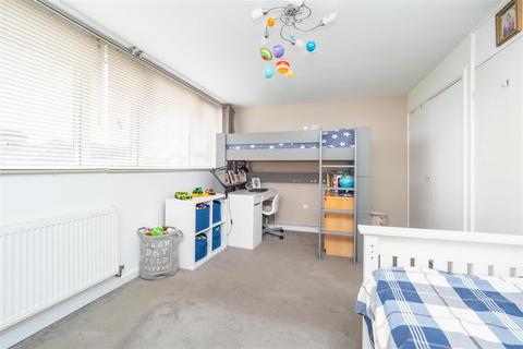 45 Lodge Road, Wallington, SM6 0TZ