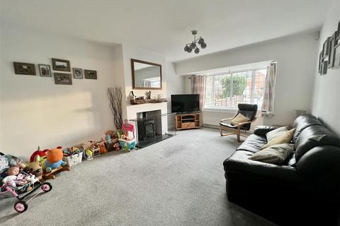 4 bedroom semi-detached house for sale, Summervale Road, Hagley, Stourbridge