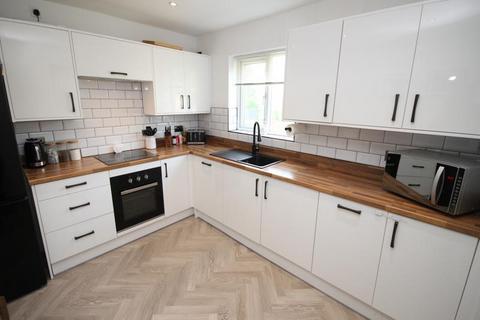 3 bedroom detached house for sale, Mires Beck Close, Windhill, Shipley
