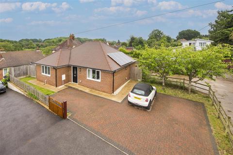 Brickling Cottage, 3 Brickfields, West Malling, ME19 5AG