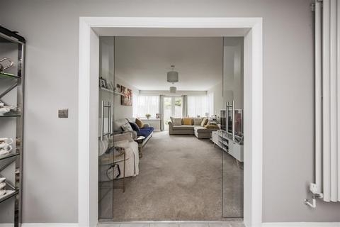 Brickling Cottage, 3 Brickfields, West Malling, ME19 5AG