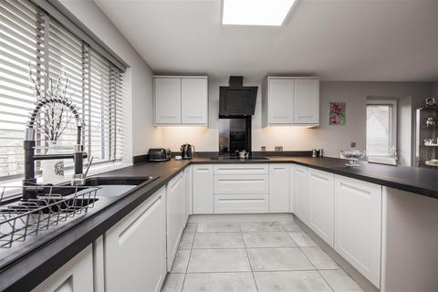 Brickling Cottage, 3 Brickfields, West Malling, ME19 5AG