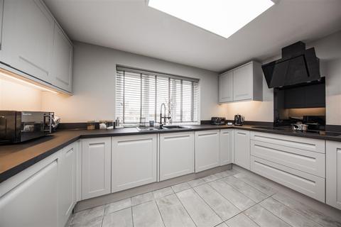 Brickling Cottage, 3 Brickfields, West Malling, ME19 5AG