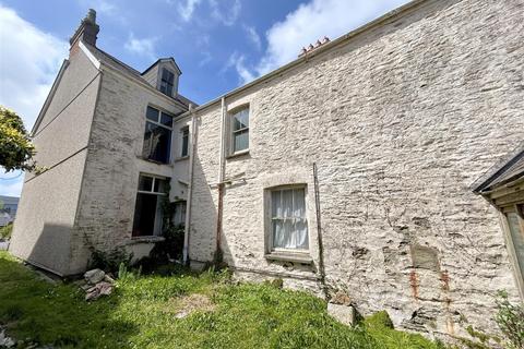 6 bedroom semi-detached house for sale, Treyew Road, Truro