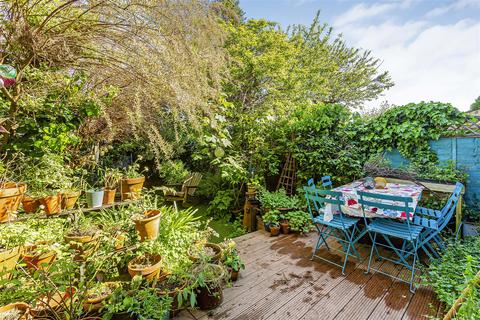 4 bedroom terraced house for sale, Kingsway, East Sheen, SW14