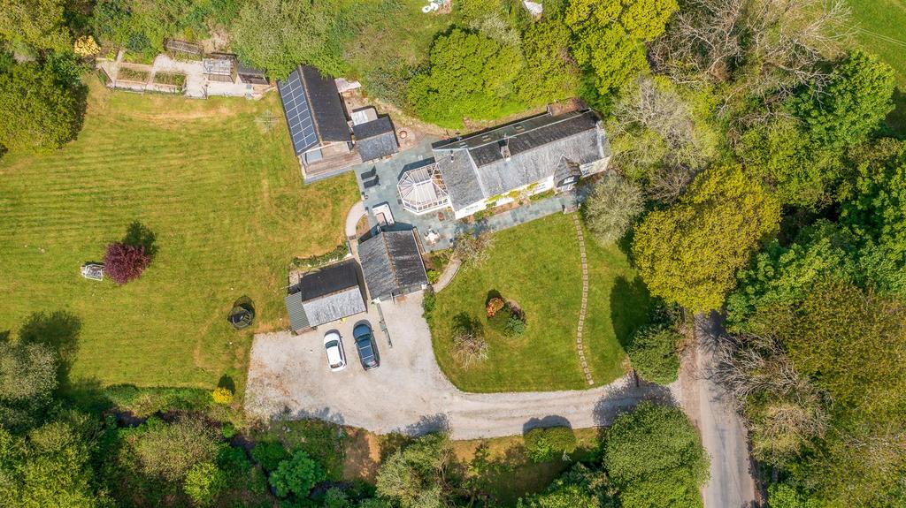 0524 04 - Freewater Cottage, TR2 4 HL (Small) (44).