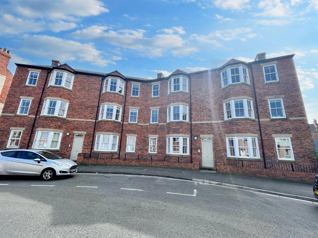 Falconer Court, Cullercoats 1 bed apartment £850 pcm (£196 pw)