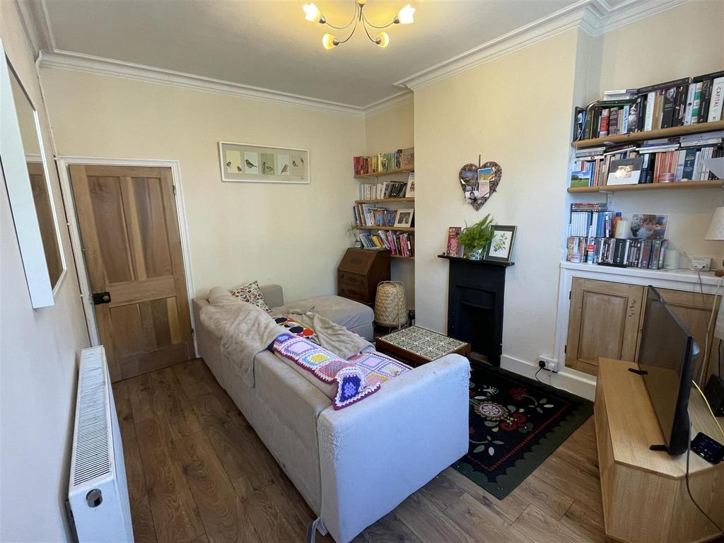 Bulwer Road, Clarendon Park, Leicester 2 bed terraced house for sale ...