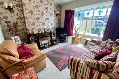 3 bedroom semi-detached house for sale, Kaye Lane, Almondbury, Huddersfield
