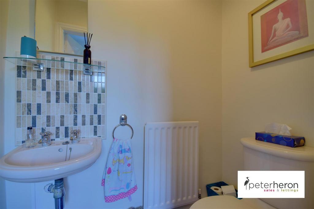 Cloakroom/WC