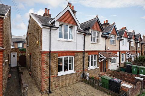 2 bedroom end of terrace house for sale, Middle Lane, Epsom