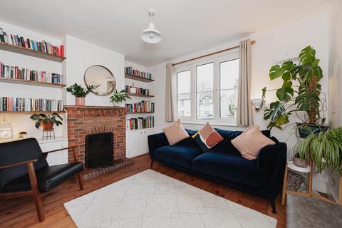 12 Middle Lane, Epsom, KT17 1DP