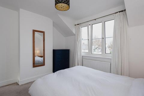 12 Middle Lane, Epsom, KT17 1DP