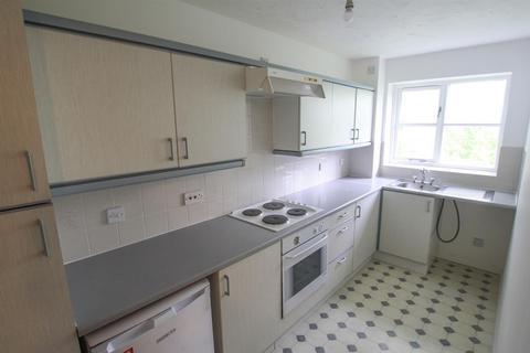 1 bedroom house to rent, Lowestoft Road, Gorleston