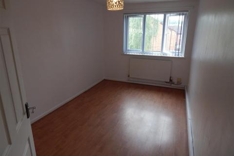 1 bedroom flat to rent, Cedar Road, Redditch