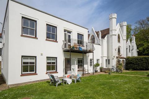 3 bedroom apartment for sale, Bembridge, Isle of Wight