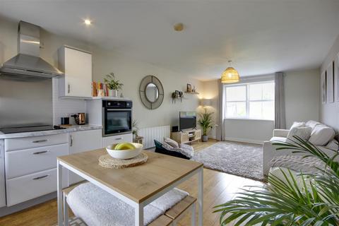 2 bedroom apartment for sale, Lancaster Way, Brough