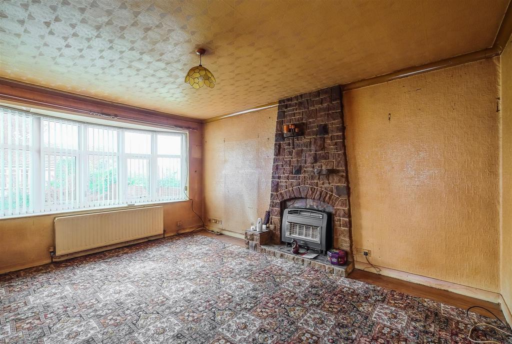 Belgrave Grove, Claremount, Halifax 2 bed semidetached bungalow for