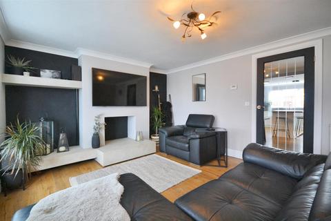 3 bedroom end of terrace house for sale, Aberystwyth Road, Cardigan