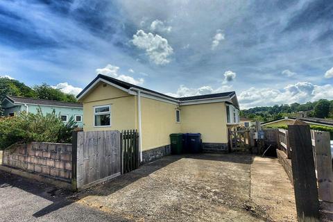 2 bedroom park home for sale, Lycetts Orchard, Box,