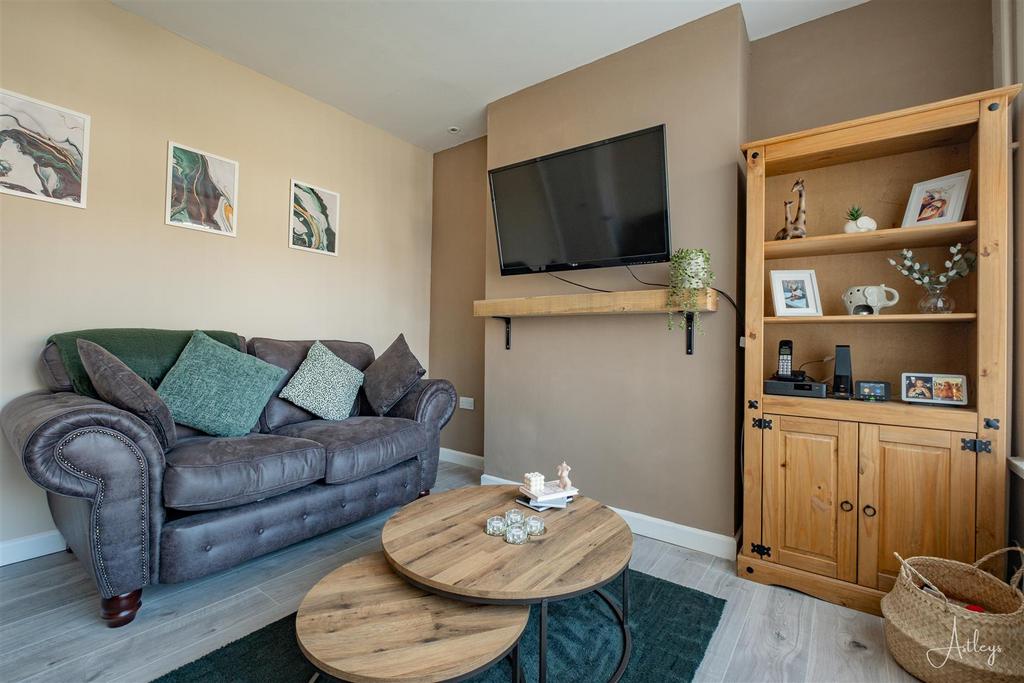 Another Aspect Of The Lounge