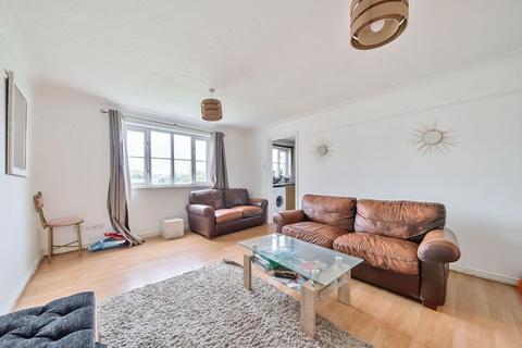 12 Sunningdale Close, London, SE28 8QR