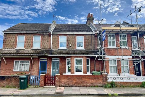 2 bedroom terraced house for sale, Channel View Road, Eastbourne