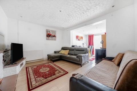 15 Littlemore Road, London, SE2 9DG
