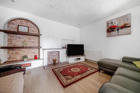 15 Littlemore Road, London, SE2 9DG