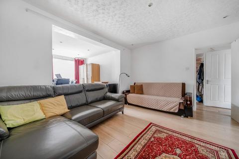 15 Littlemore Road, London, SE2 9DG