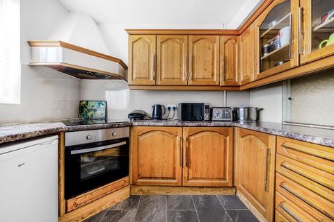 15 Littlemore Road, London, SE2 9DG