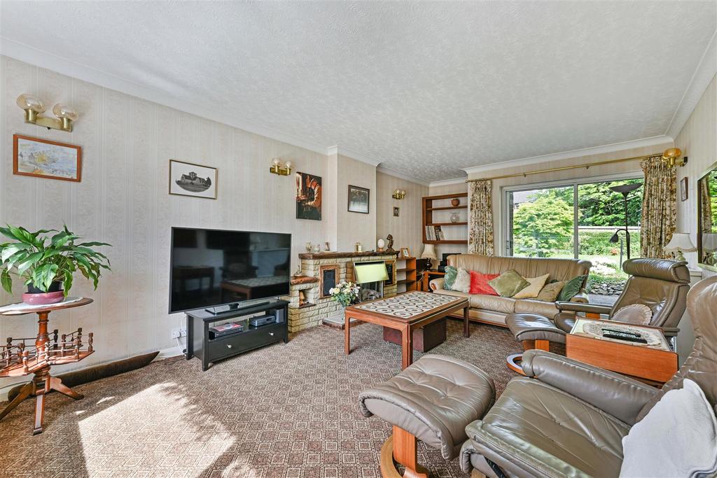 THORNFIELD ROAD, 4-11.jpg