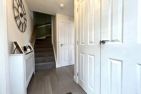 18 Larch Place, Somerford, Congleton, CW12 4ZP